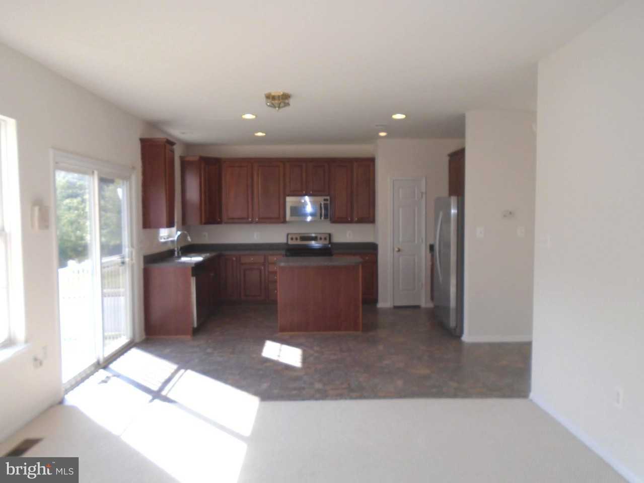 89 Hayes St - Photo 6 of 29