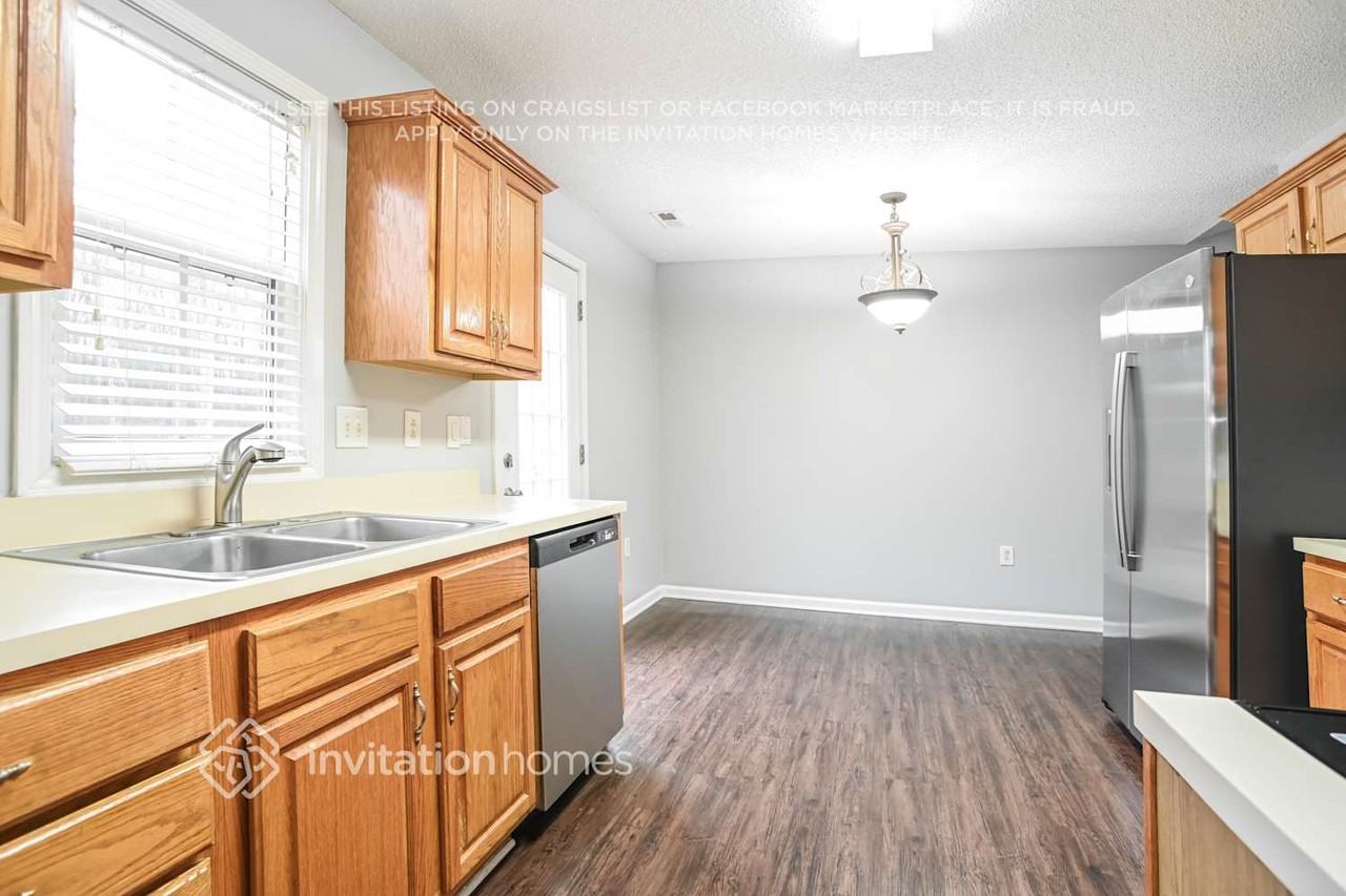 507 Meadowbrook Dr - Photo 7 of 17