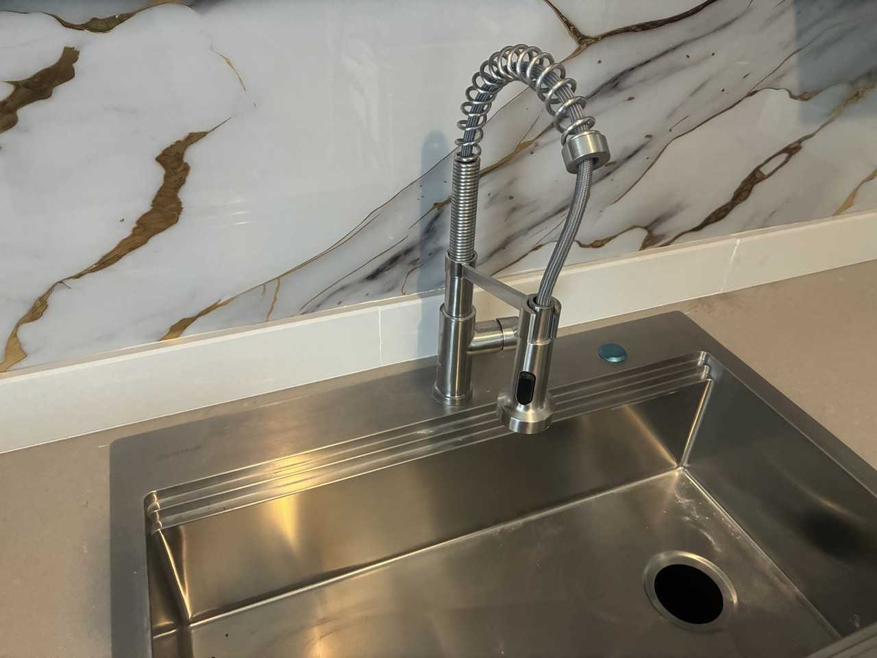 2768 Hamilton Cir #1 - Photo 3 of 4