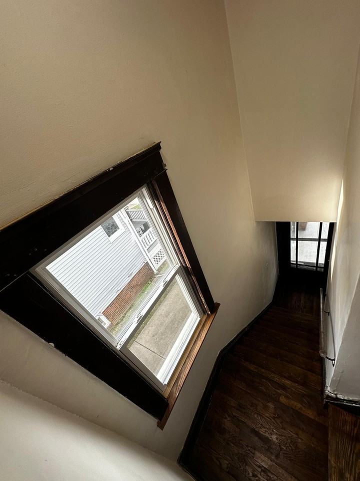 10601 Almira Ave #2 - Photo 2 of 16