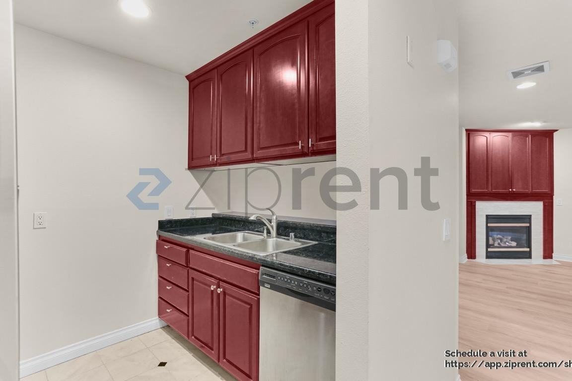 717 E Denny Way #2A - Photo 5 of 17