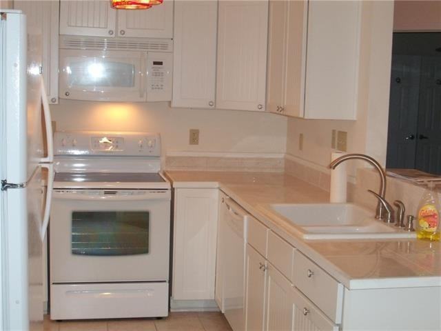 1806 Brookter St - Photo 2 of 8