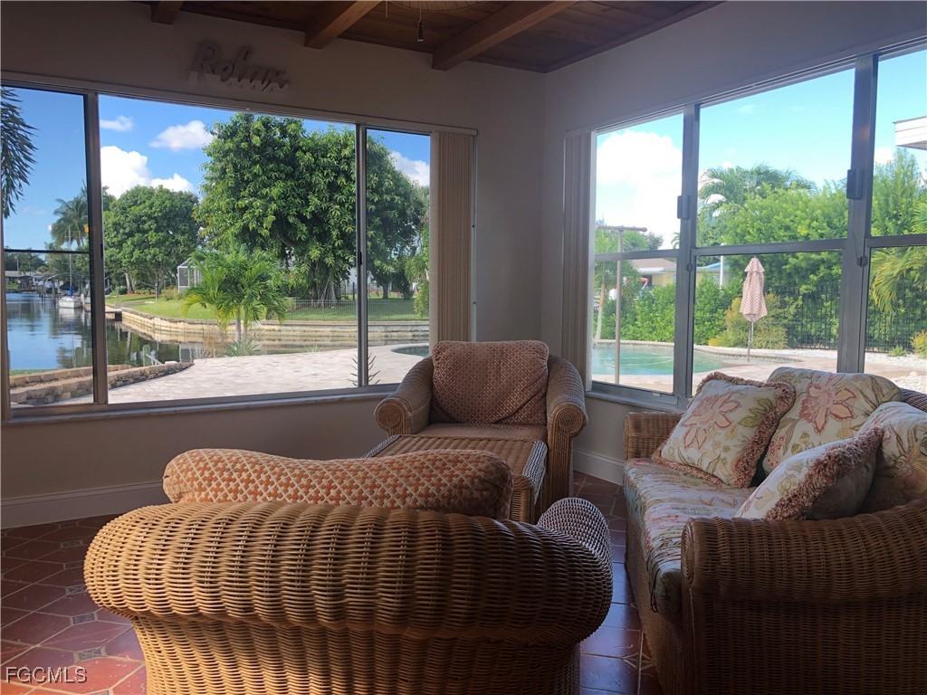 5972 Baker Ct - Photo 4 of 20