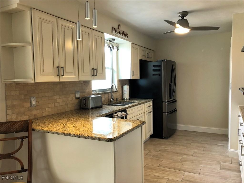 5972 Baker Ct - Photo 7 of 20