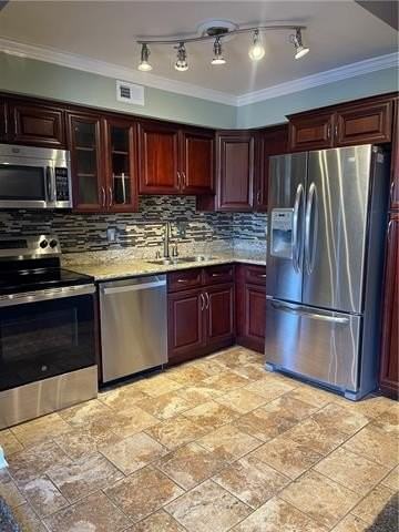 2716 Whitney Pl - Photo 3 of 7