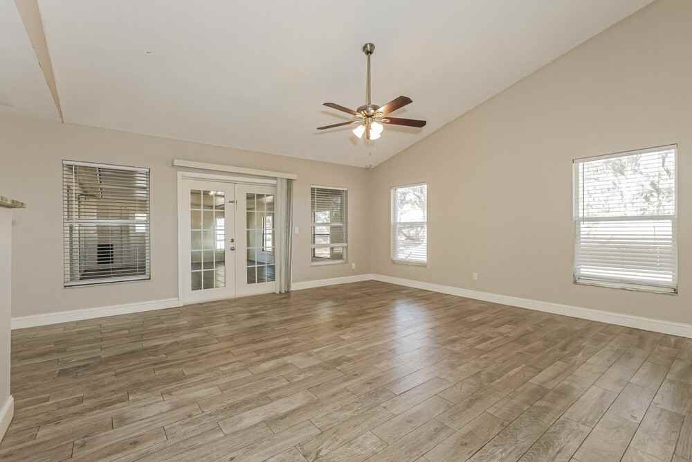 10324 Ashley Oaks Dr - Photo 3 of 16