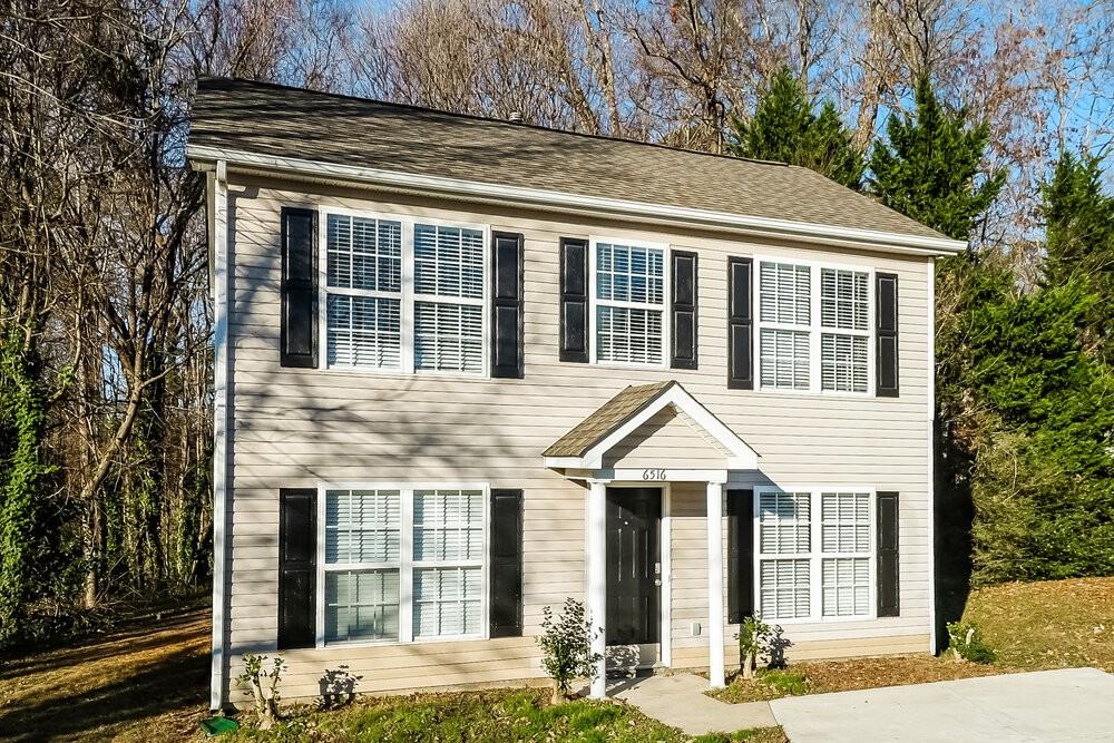 6516 Lynmont Dr - Photo 4 of 17