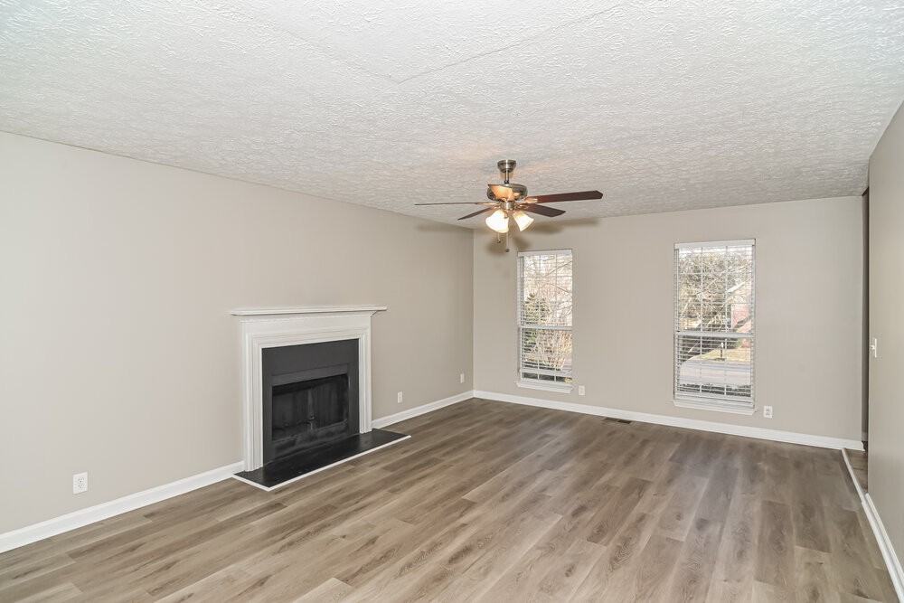 2813 Louise Russell Dr - Photo 5 of 18