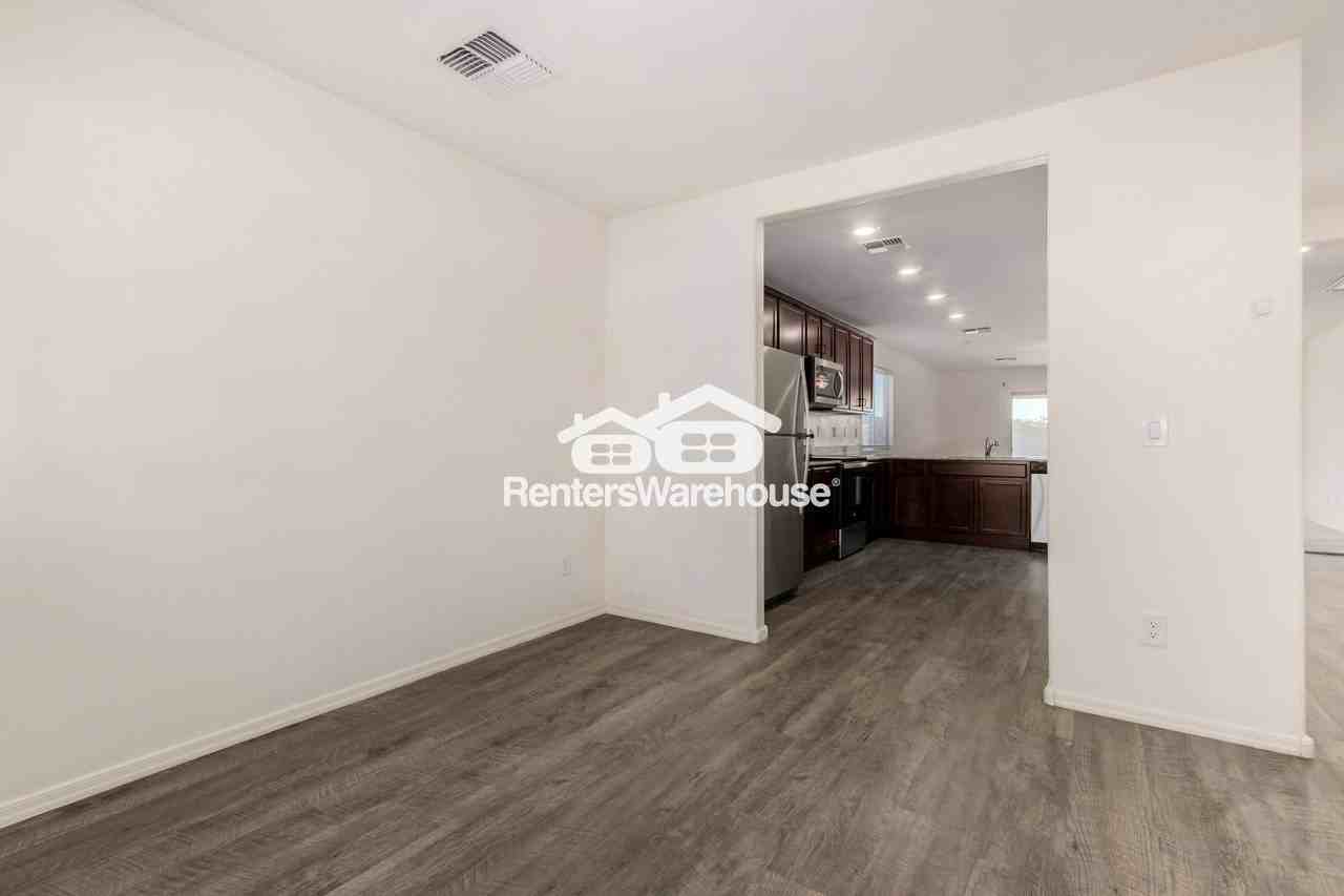 25785 W Samantha Way - Photo 3 of 16