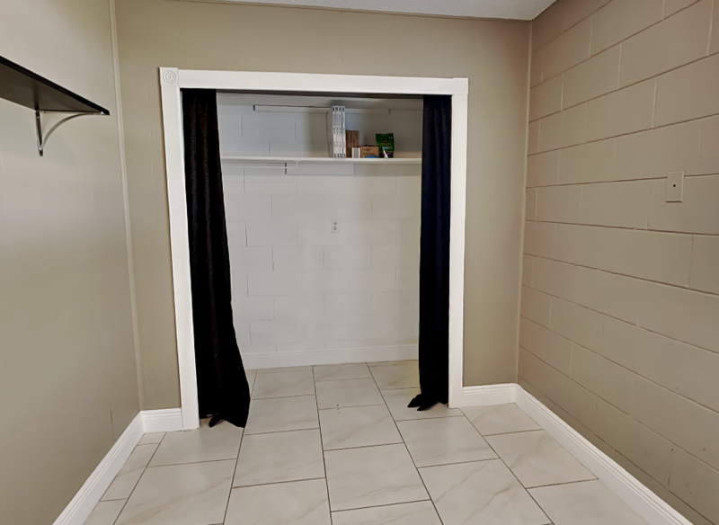 241 W Citrus St - Photo 5 of 26