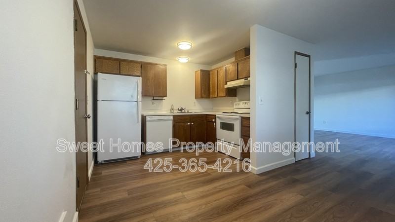 2007 131st Ave Ne - Photo 2 of 11