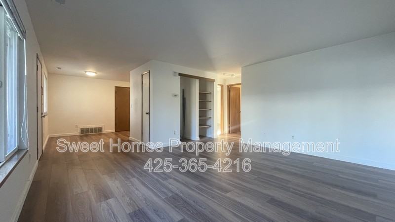 2007 131st Ave Ne - Photo 4 of 11