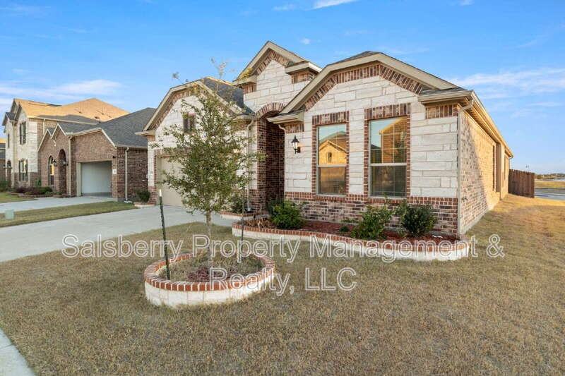 233 Cherryvale Ln - Photo 2 of 31
