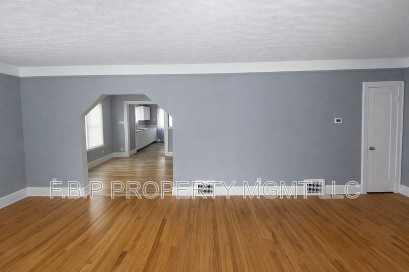 12648 Coyle St - Photo 2 of 6