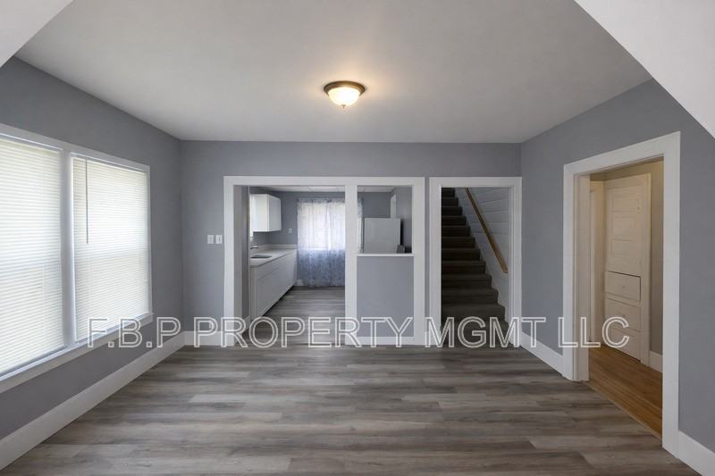 12648 Coyle St - Photo 3 of 6