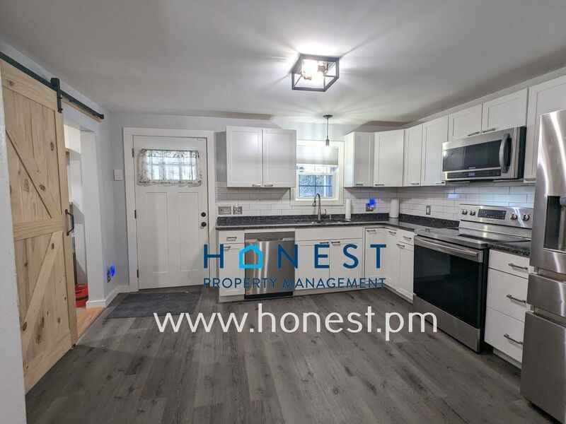 162 College Ave - Photo 3 of 50