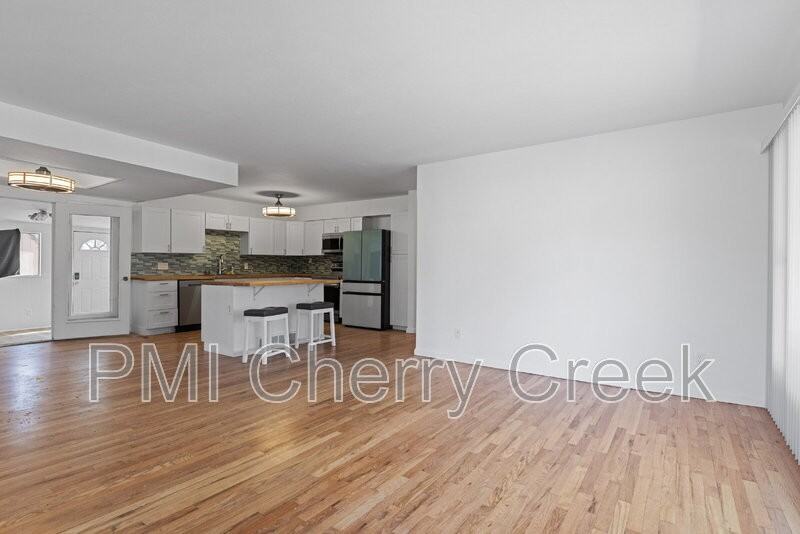 4890 Ames St - Photo 6 of 22