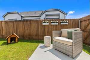 featured image of 8524 Creekfield Dr