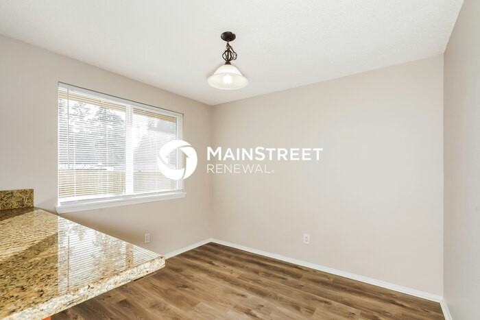 11126 126th Street Ct E - Photo 4 of 16