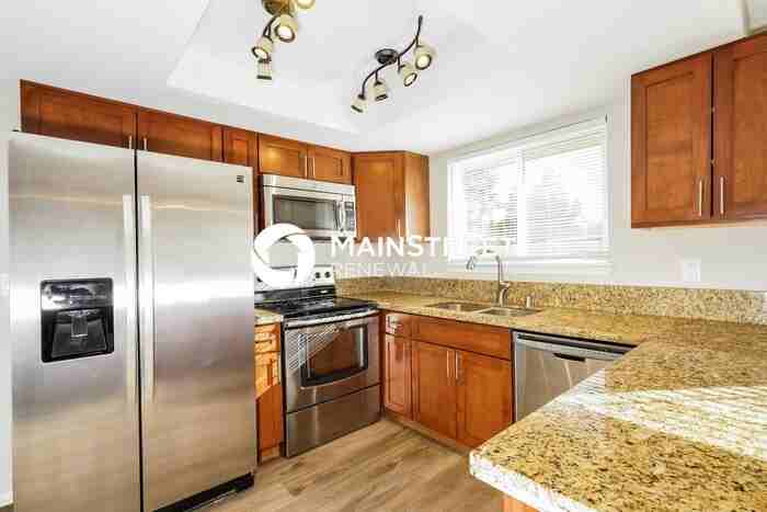 11126 126th Street Ct E - Photo 5 of 16