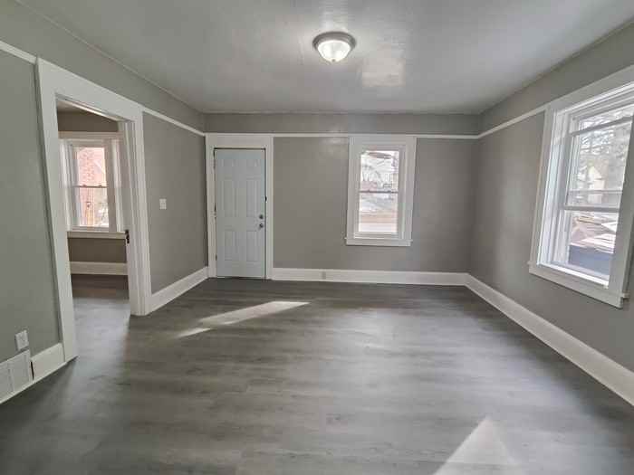 1415 Magnolia St #1 - Photo 3 of 29