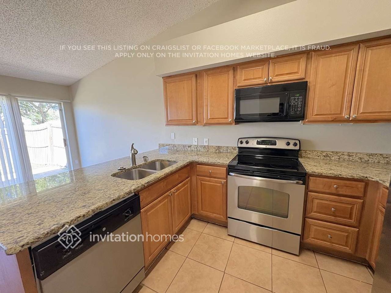 9788 Fox Chapel Rd - Photo 4 of 14