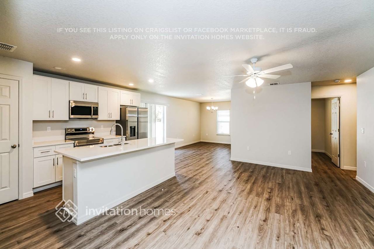 120 Foster Ln - Photo 4 of 17