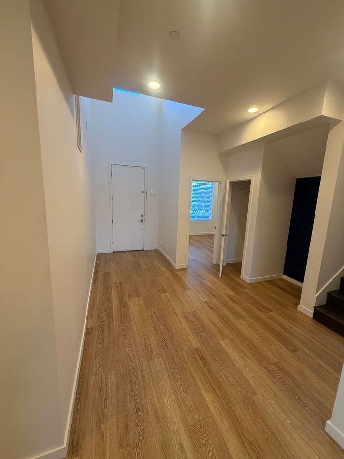 1976 Wingate Way - Photo 2 of 18