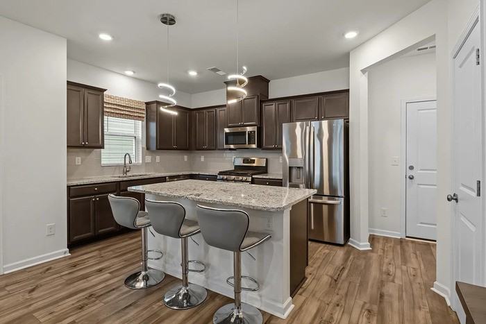 7061 Bentz St - Photo 7 of 27