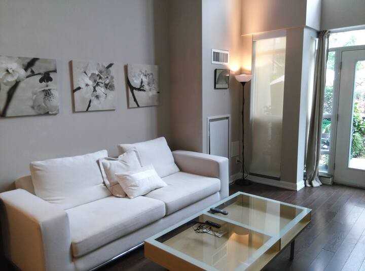 Homewood Ave & Wellesley St E #L104 - Photo 5 of 16