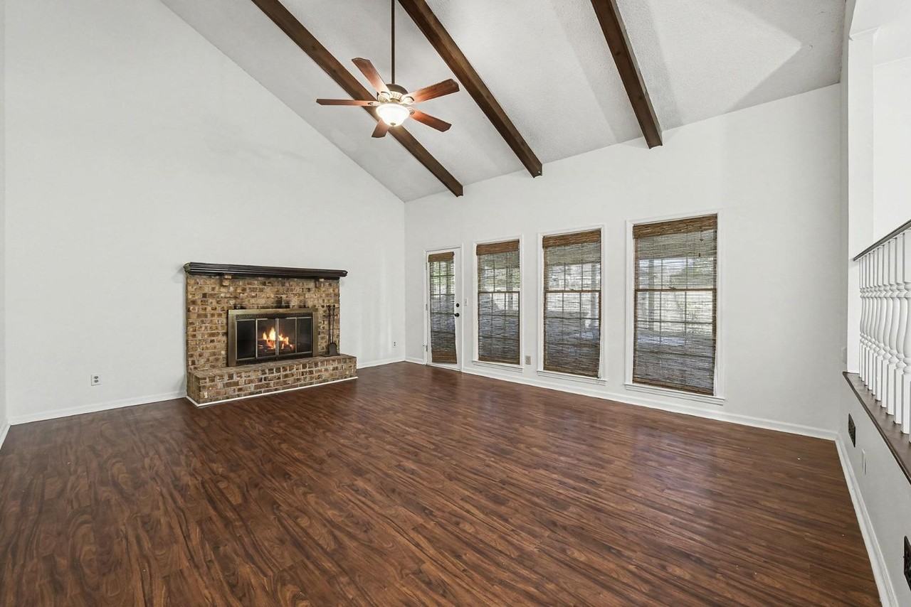 108 Laurels Curv - Photo 7 of 11