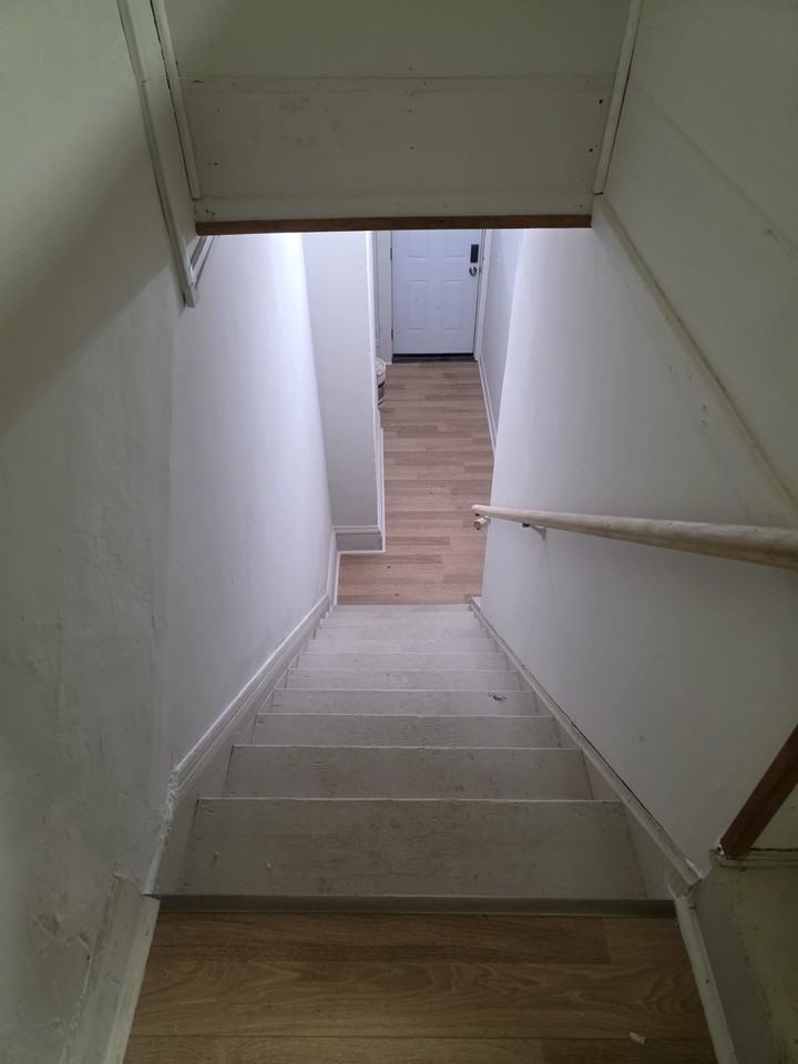 306 N 6th St #B - Photo 5 of 27