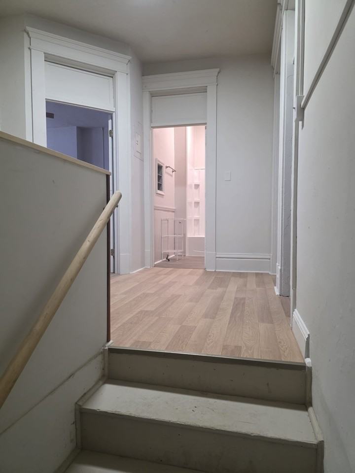 306 N 6th St #B - Photo 6 of 27