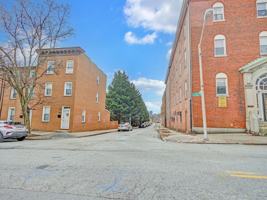 featured image of 1214 E Eager St #1214
