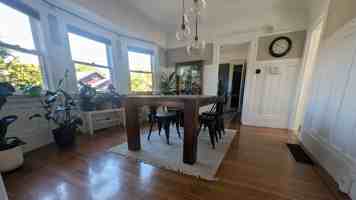 featured image of 3057 Lynde St #NA