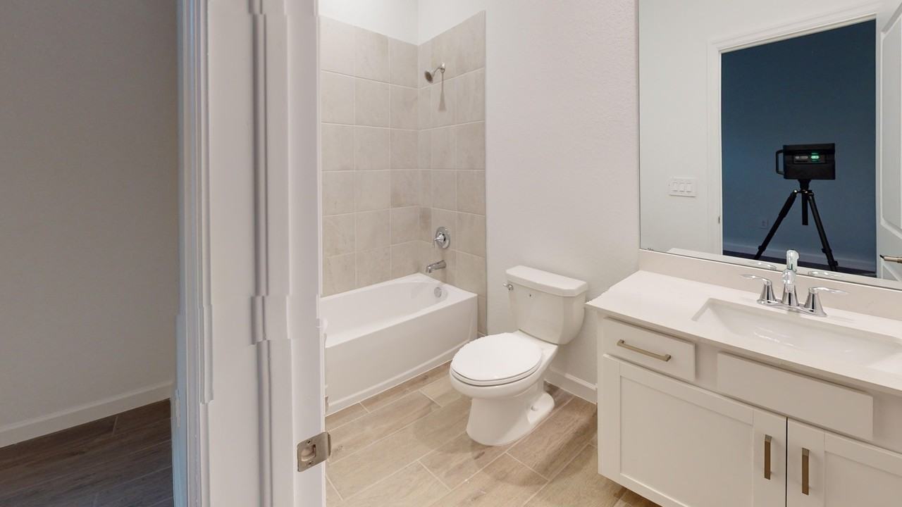 7773 Lakes Edge Ln #NA - Photo 5 of 44