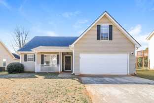 608 Fieldcrest Dr - Photo 1 of 1