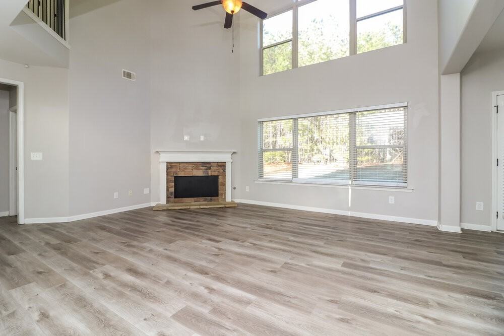 3882 Reece Farms Dr - Photo 5 of 17