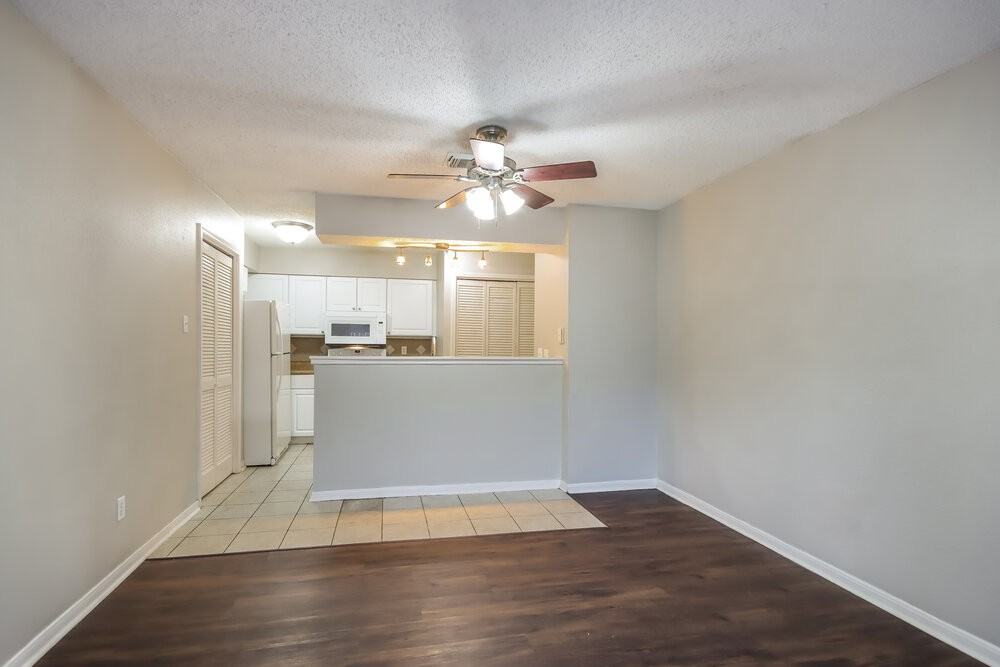 18515 Denise Dale Ln - Photo 6 of 16