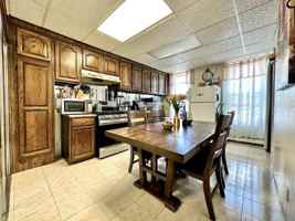 featured image of 599 Carroll St #3