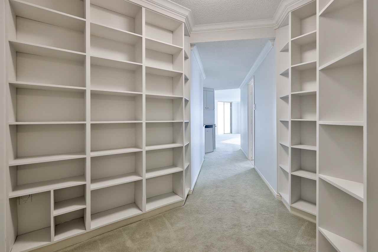 131 Beecroft Road #908 - Photo 5 of 50