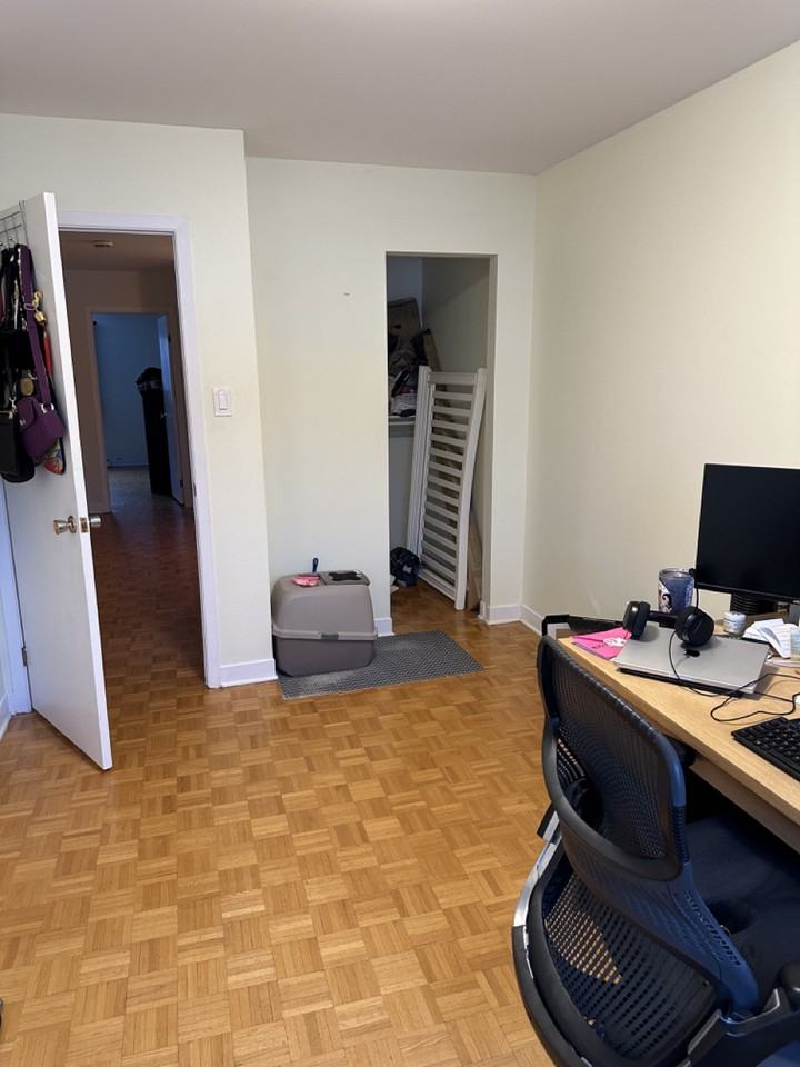 147 Avenue Windmill - Photo 6 of 21