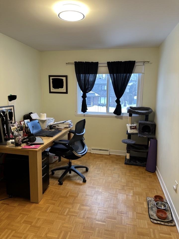 147 Avenue Windmill - Photo 7 of 21