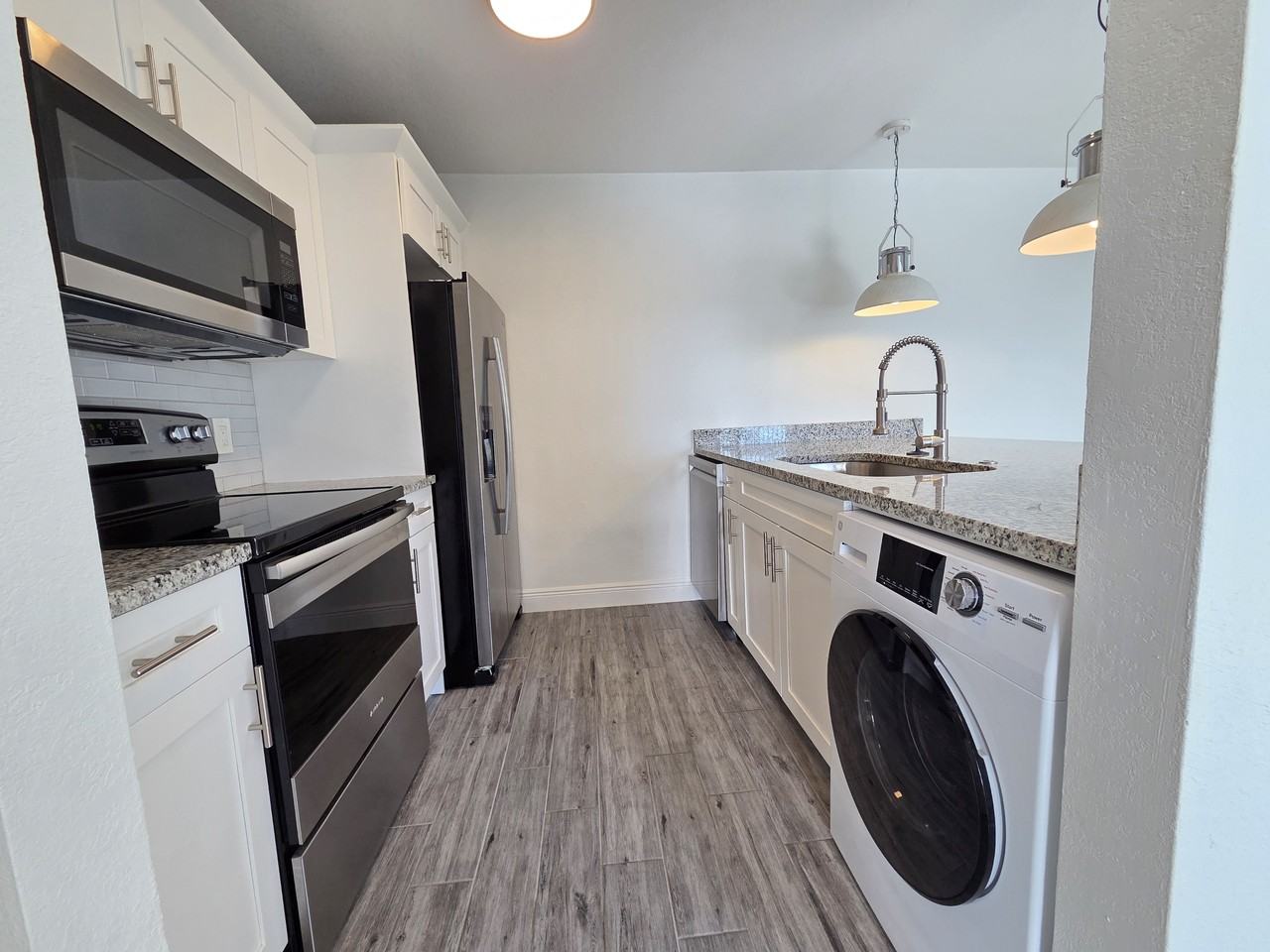 455 U.S. 19 Alternate - 1Apt. 239 #1 - Photo 4 of 48