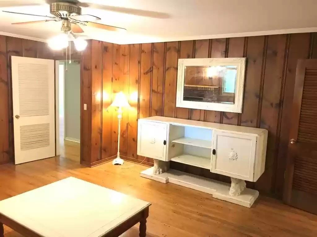 418 Longest RoadUNIT A #1 - Photo 5 of 16