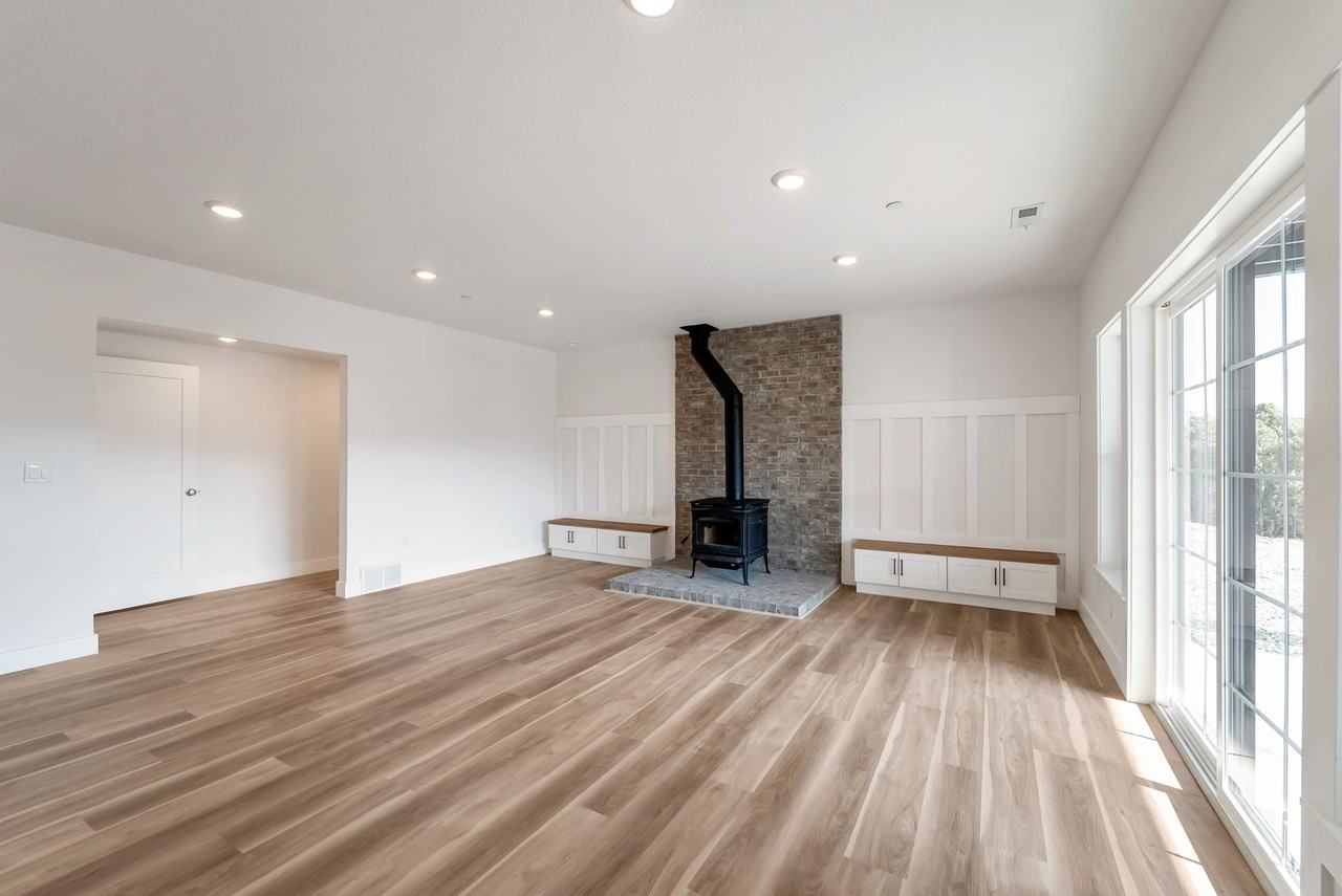 14534 S Shaggy Mountain Rd #1 - Photo 3 of 48