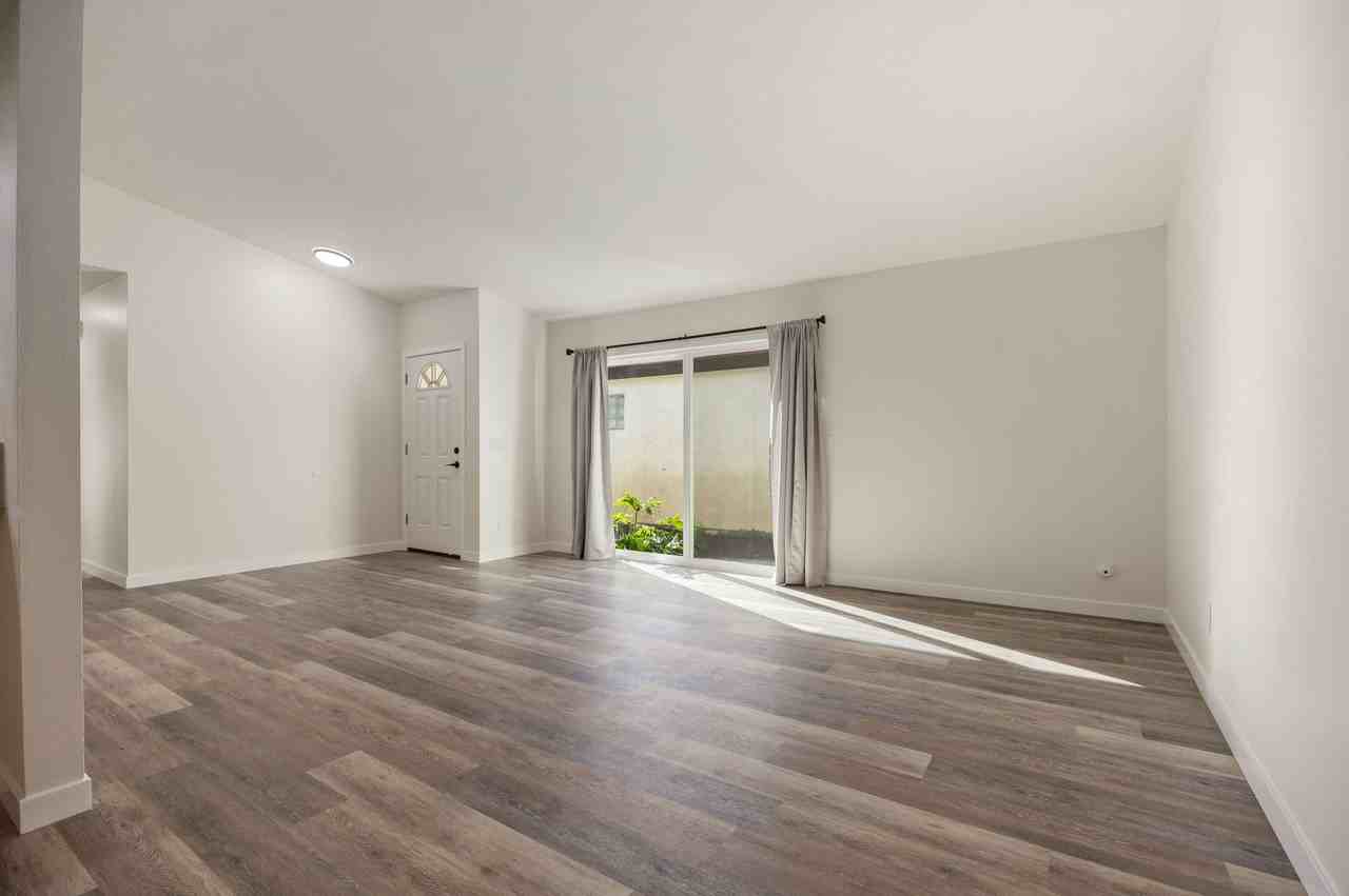 243 Flame Tree Pl #1 - Photo 7 of 28