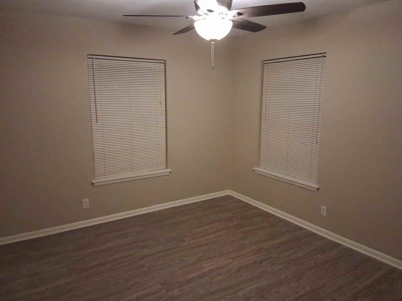 4606 Begonia St #1 - Photo 5 of 45