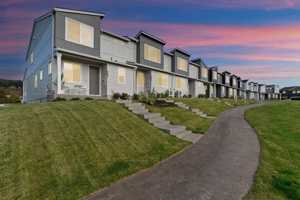 featured image of 8998 N Boxwood St