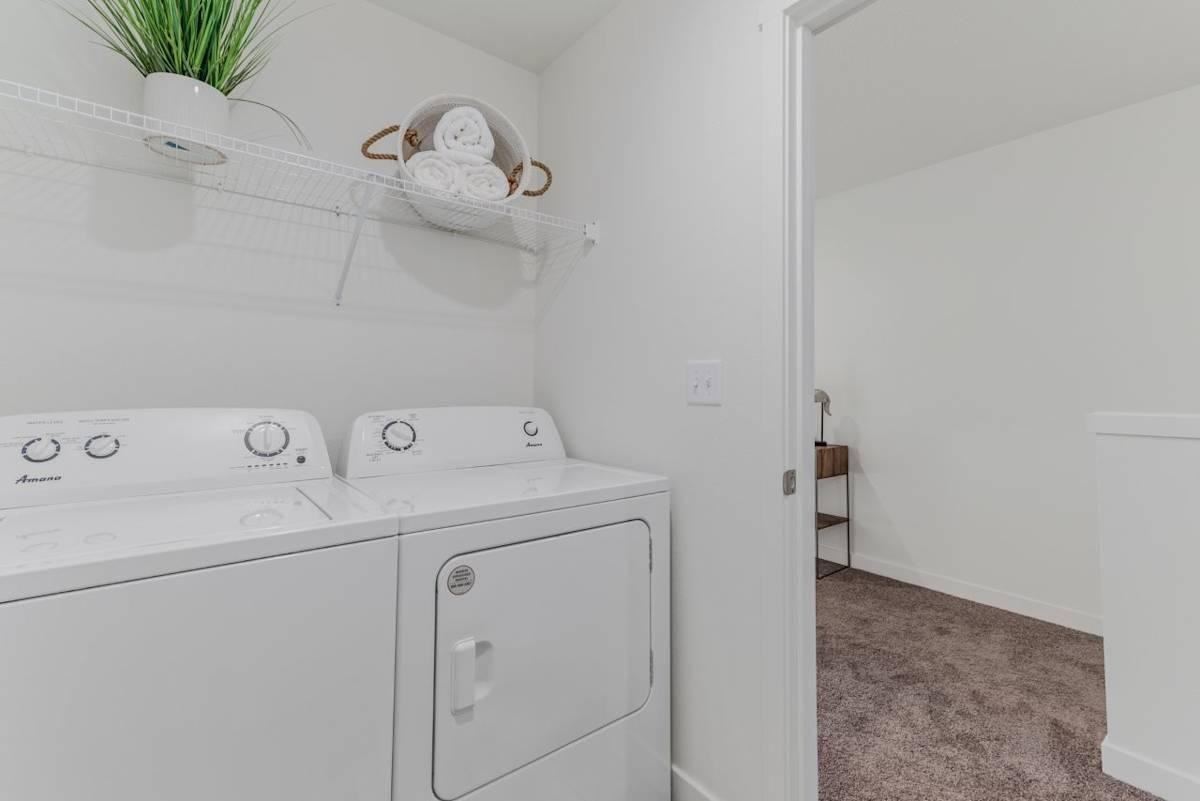 8998 N Boxwood St - Photo 6 of 35